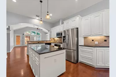 1274 Seamist Drive, Houston, TX 77008 - Photo 9