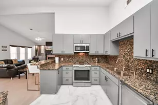 9715 Riddlewood Ln, Houston, TX 77025 - Photo 21