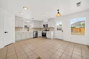 9126 S Ferndale Pl Dr, Houston, TX 77064 - Photo 9