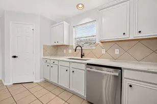 9126 S Ferndale Pl Dr, Houston, TX 77064 - Photo 13