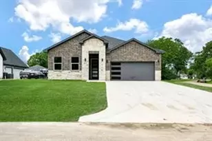 714 Autumn Ln, Livingston, TX 77351 - Photo 1