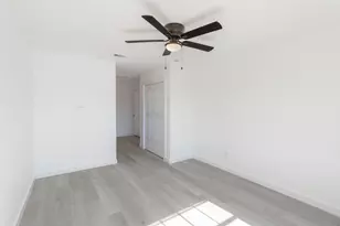 11901 Bob White Dr, Houston, TX 77035 - Photo 17