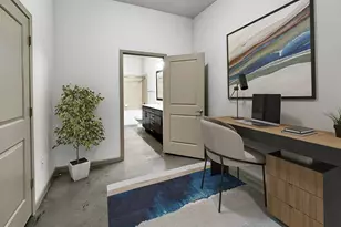 306 McGowen St, Houston, TX 77006 - Photo 9