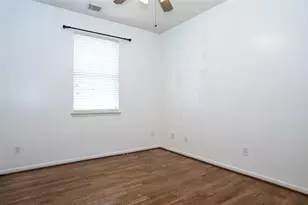 11922 Champions Walk Ln, Houston, TX 77066 - Photo 15
