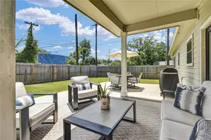 511 Sycamore St, Lake Jackson, TX 77566 - Photo 23