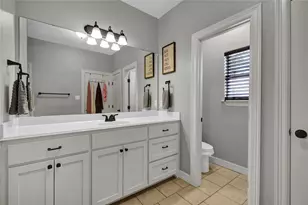 511 Sycamore St, Lake Jackson, TX 77566 - Photo 13
