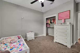 511 Sycamore St, Lake Jackson, TX 77566 - Photo 11
