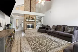 7310 Maple Ln, Baytown, TX 77521 - Photo 5