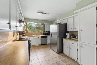 7310 Maple Lane, Baytown, TX 77521 - Photo 13