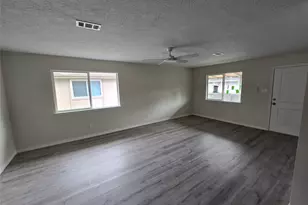5640 Birchmont Dr, Houston, TX 77091 - Photo 15