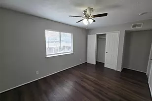 5640 Birchmont Dr, Houston, TX 77091 - Photo 35