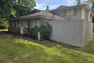 5640 Birchmont Dr, Houston, TX 77091 - Photo 39
