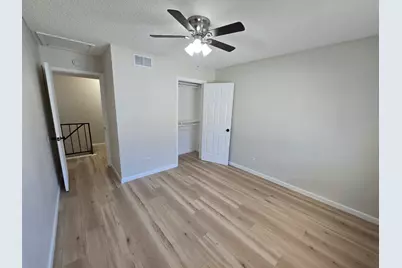 5640 Birchmont Drive #C, Houston, TX 77091 - Photo 9