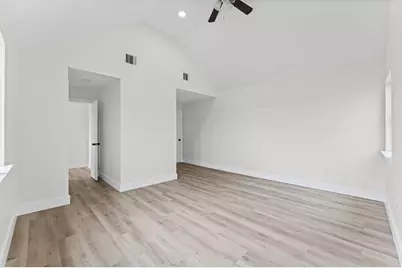 15806 Lakeview Drive, Beach City, TX 77523 - Photo 31