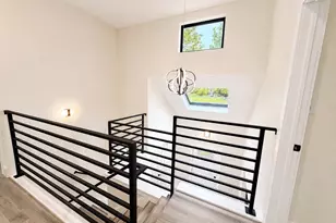 15806 Lakeview Dr, Beach City, TX 77523 - Photo 27