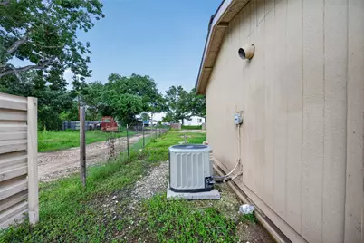12731 Wanda Way #685, Rosharon, TX 77583 - Photo 23
