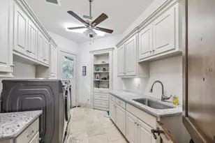 7373 Teaswood Dr, Conroe, TX 77304 - Photo 39