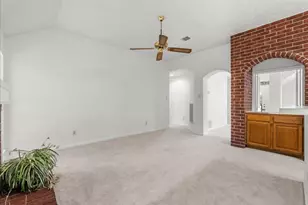 907 Noble Springs Rd, Houston, TX 77062 - Photo 15