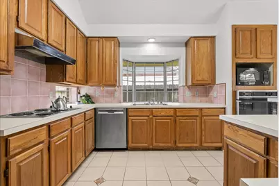 907 Noble Springs Road, Houston, TX 77062 - Photo 17
