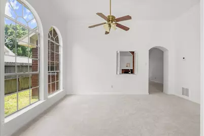 907 Noble Springs Road, Houston, TX 77062 - Photo 9