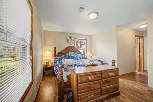 7113 Sycamore Dr, Galveston, TX 77551 - Photo 17