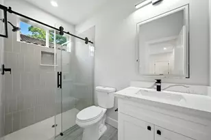 1979 Bauer Dr, Houston, TX 77080 - Photo 7