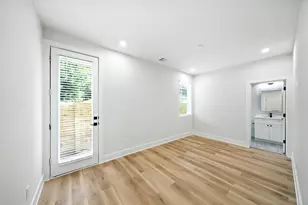 1979 Bauer Dr, Houston, TX 77080 - Photo 5