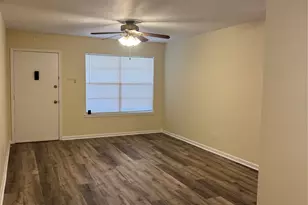 3535 Nasa Road 1 Pkwy, Seabrook, TX 77586 - Photo 7
