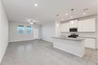 5633 Giving Grace Way, Houston, TX 77048 - Photo 5