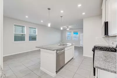 5633 Giving Grace Way, Houston, TX 77048 - Photo 9