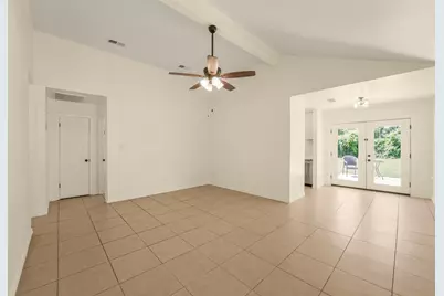 18147 Dinner Creek Drive, Katy, TX 77449 - Photo 7