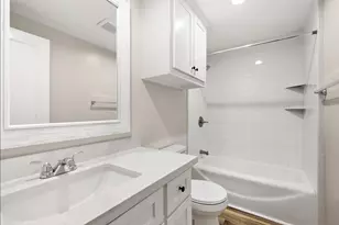 2222 N Austin Ave, Pearland, TX 77581 - Photo 15