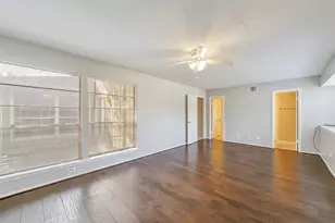 10827 Sugar Hill Dr, Houston, TX 77042 - Photo 15
