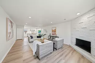 4207 Marlborough Dr, Houston, TX 77092 - Photo 5