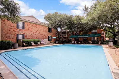 2255 Braeswood Park Drive #137, Houston, TX 77030 - Photo 5