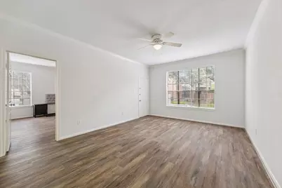 2255 Braeswood Park Drive #137, Houston, TX 77030 - Photo 9