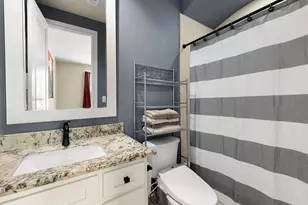 2716 Arabelle St, Houston, TX 77007 - Photo 33