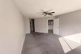 8203 Lone Quail Dr, Houston, TX 77489 - Photo 5