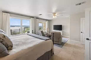955 Skyline Dr, Canyon Lake, TX 78133 - Photo 17
