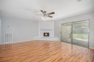 1920 Crooked Creek, Pearland, TX 77581 - Photo 9