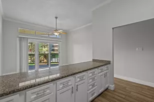 7820 Seawall Blvd, Galveston, TX 77551 - Photo 9