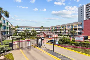 7820 Seawall Blvd, Galveston, TX 77551 - Photo 37