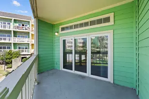 7820 Seawall Blvd, Galveston, TX 77551 - Photo 15