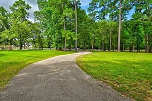 11 W Lake Forest Ct, Conroe, TX 77384 - Photo 45