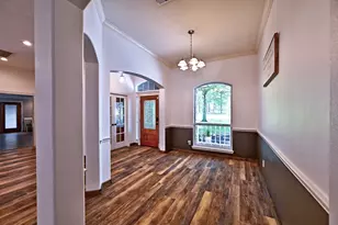 11 W Lake Forest Ct, Conroe, TX 77384 - Photo 13