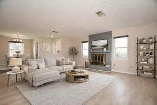 12518 Hunting Briar Dr, Houston, TX 77099 - Photo 1