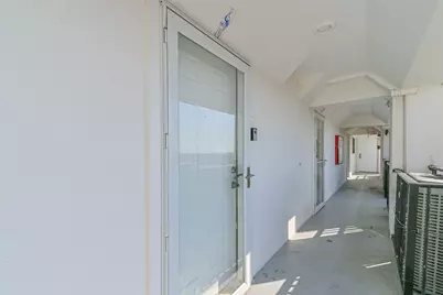 7310 Seawall Boulevard #907, Galveston, TX 77551 - Photo 5