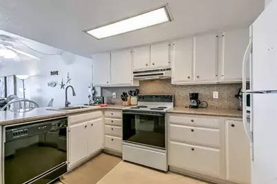 7310 Seawall Boulevard #907, Galveston, TX 77551 - Photo 7