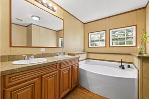 14619 Calvary Rd, Willis, TX 77318 - Photo 11