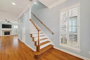 5835 Val Verde St, Houston, TX 77057 - Photo 3